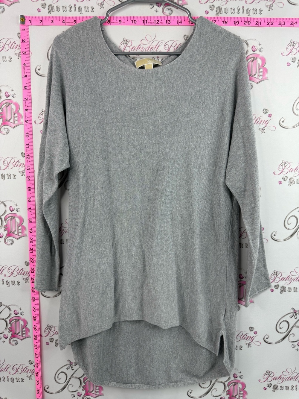 Michael Kors long sleeve sweater charm Light Gray Long Sleeve High-Low Knit Top